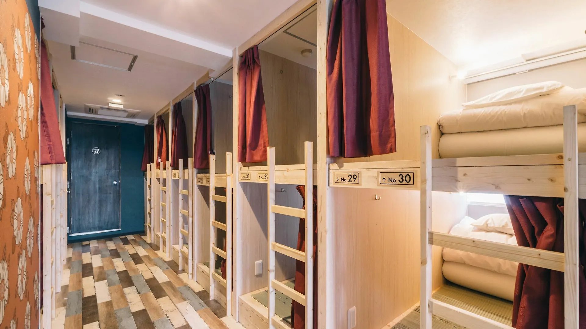 Hostel Ikidane House Namba Osaka Japonia